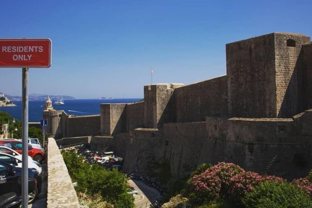 Plaza Royal In The Centre Apartment Dubrovnik Bagian luar foto