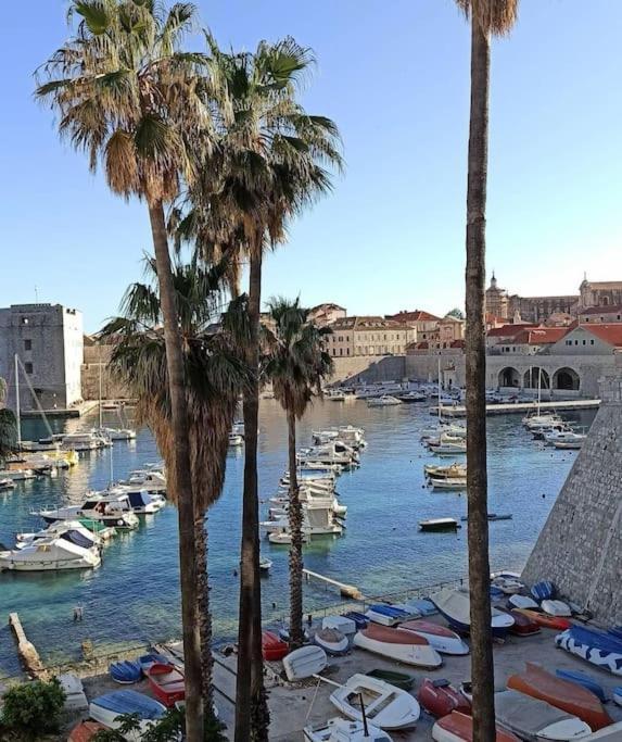 Plaza Royal In The Centre Apartment Dubrovnik Bagian luar foto